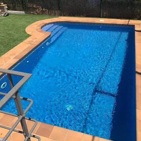 Villa Casa Con Piscina En La Costa Brava