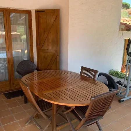 Casa Con Piscina En La Costa Brava Villa
